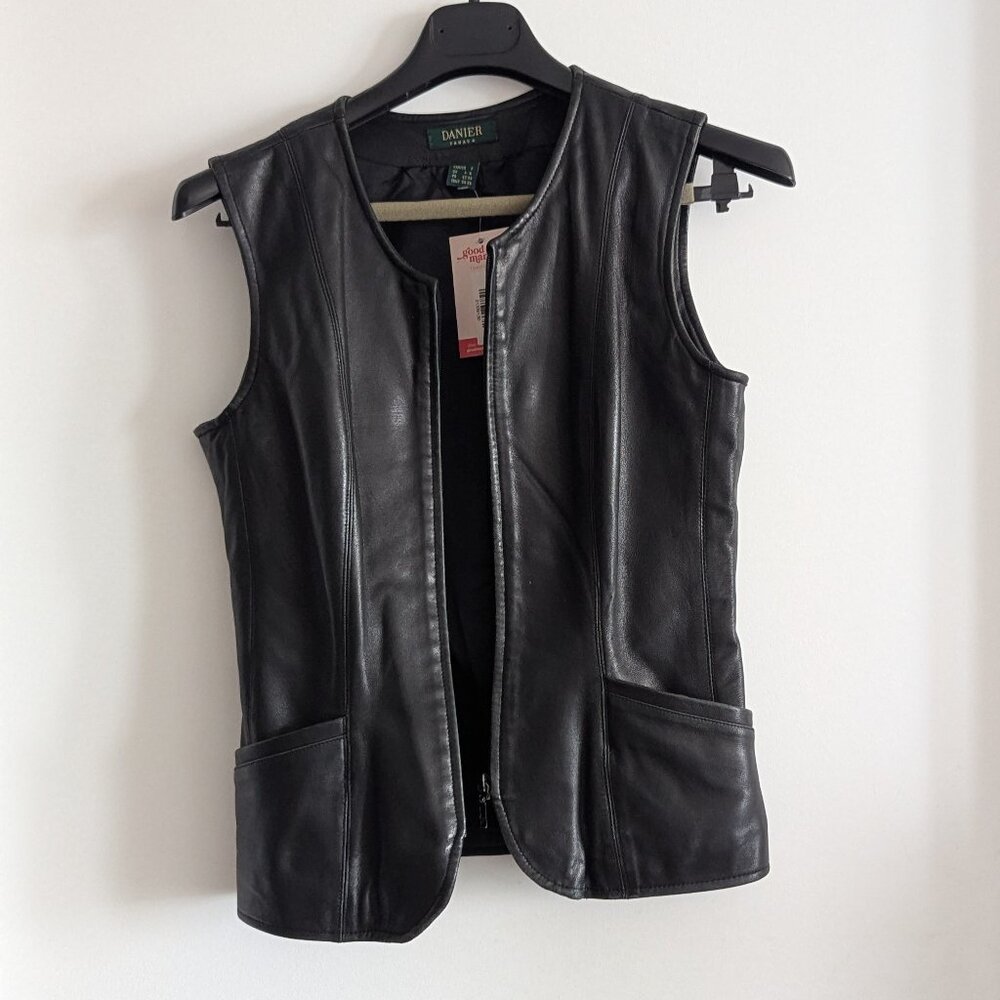 Danier leather zip-up vest